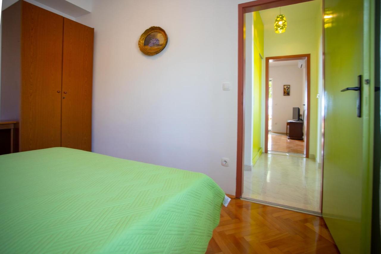Apartment Nola Podgora Ngoại thất bức ảnh