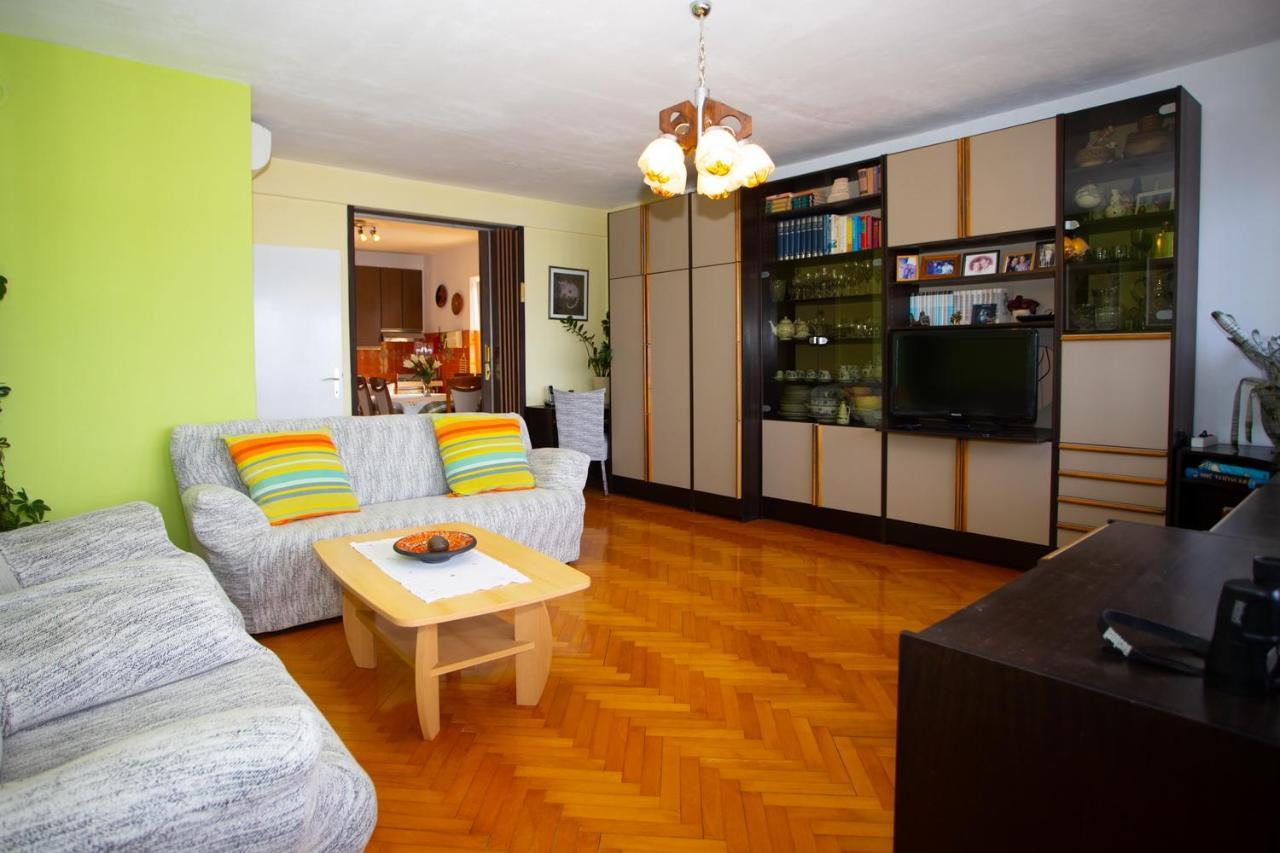 Apartment Nola Podgora Ngoại thất bức ảnh