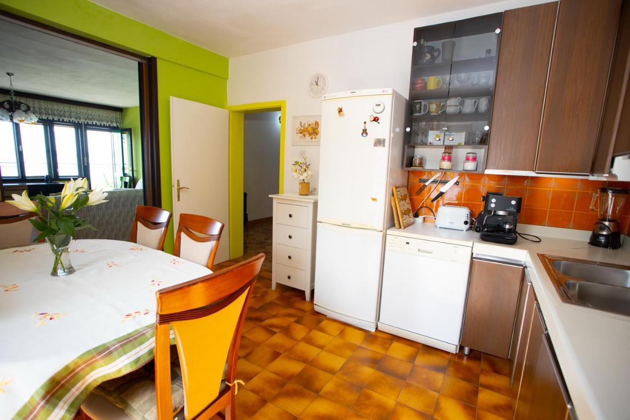 Apartment Nola Podgora Ngoại thất bức ảnh