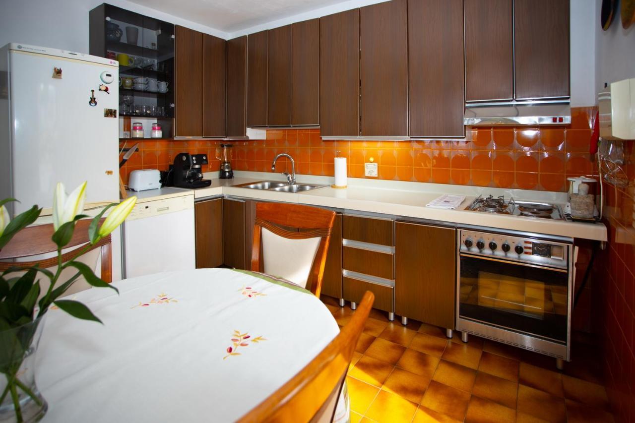 Apartment Nola Podgora Ngoại thất bức ảnh