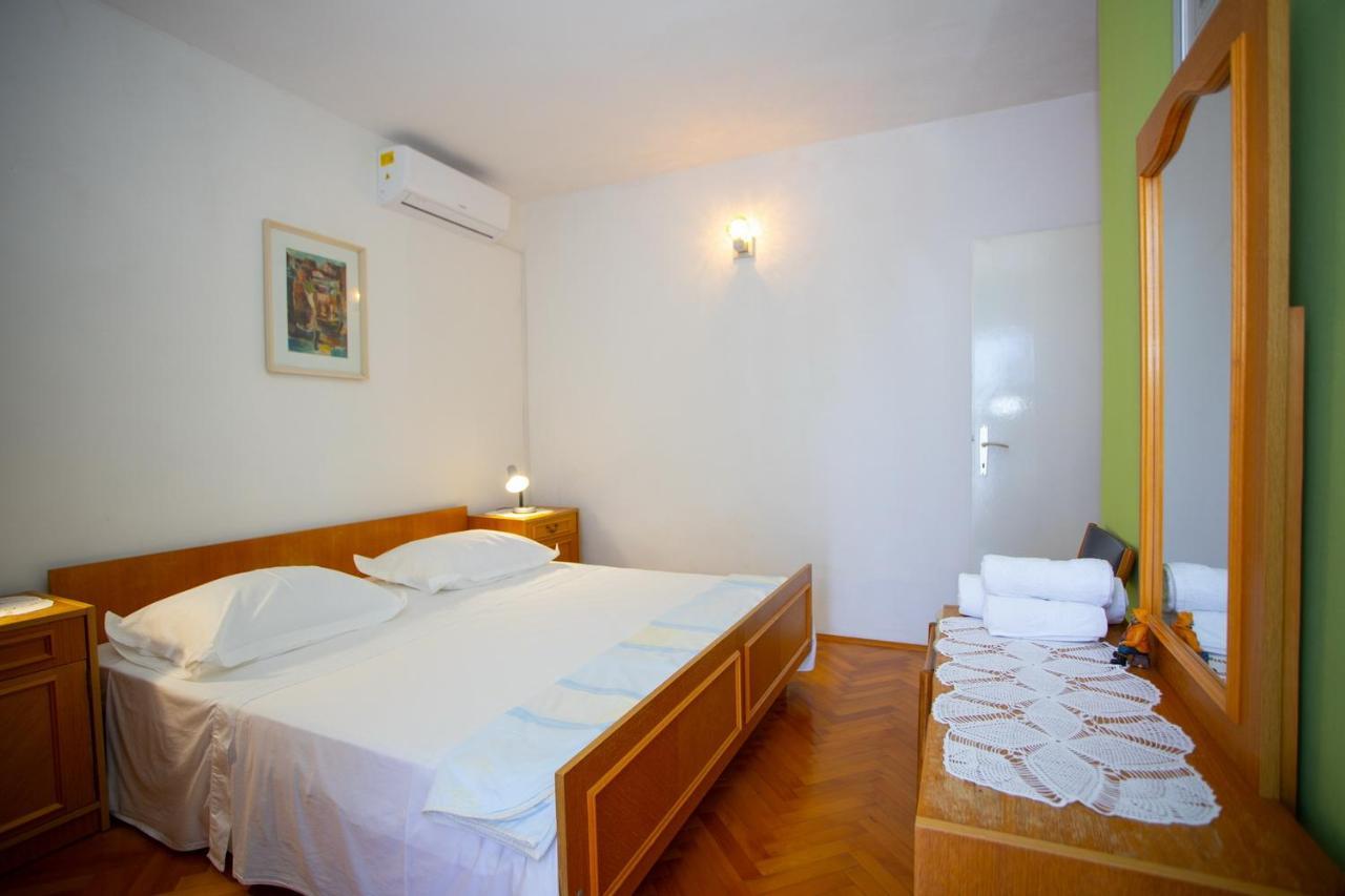 Apartment Nola Podgora Ngoại thất bức ảnh