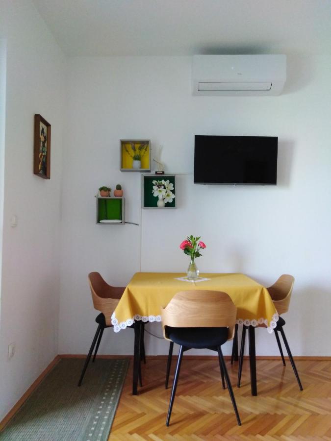 Apartment Nola Podgora Ngoại thất bức ảnh