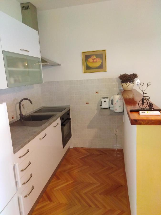 Apartment Nola Podgora Ngoại thất bức ảnh